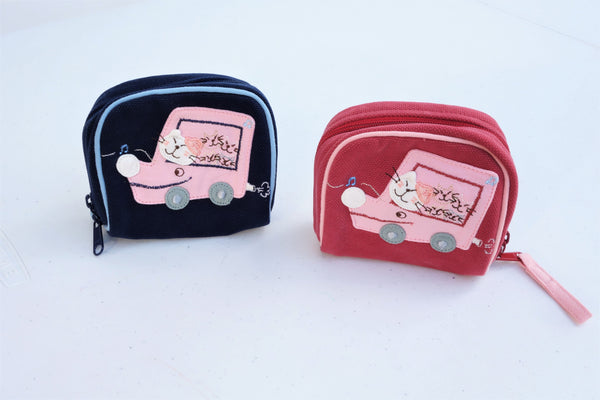 Road-Trip Cosmetic Case