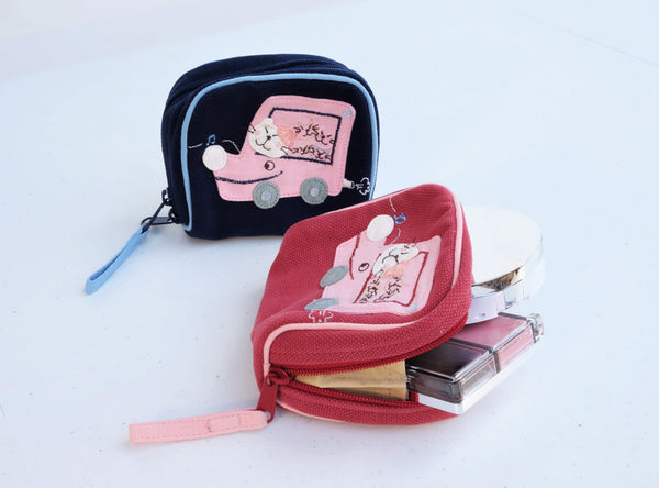 Road-Trip Cosmetic Case