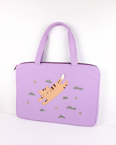 Merry Meadows Laptop Bag 16"