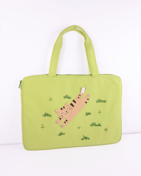 Merry Meadows Laptop Bag 16"
