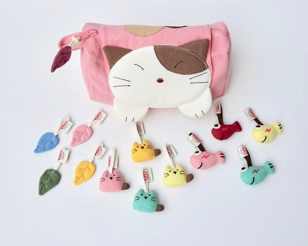 Bitsy Fish Zipper Charms