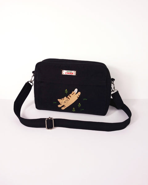 Merry Meadows Crossbody