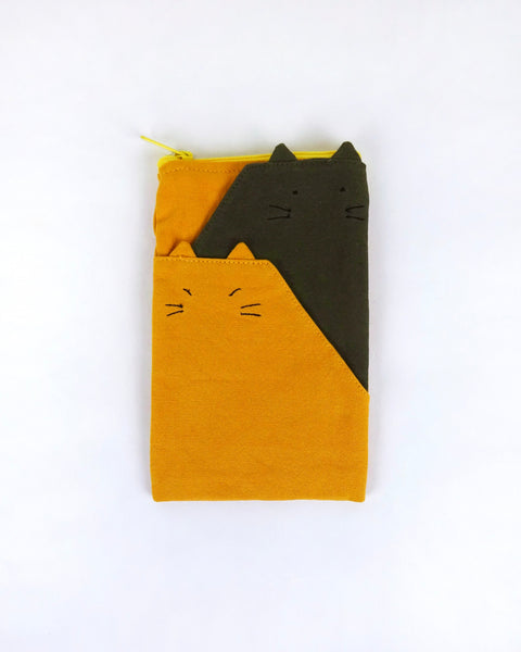 Mountain Cats Zipper Pouch
